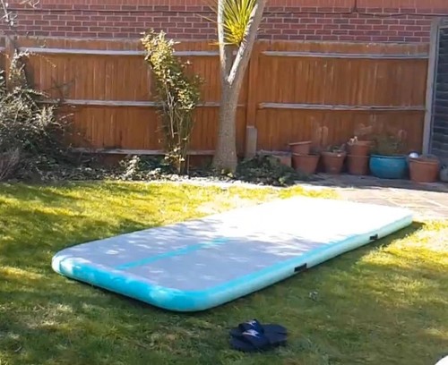 Inflatable air track - 3m,